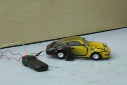 Электрифицированная модель-копия автомобиля Порше-911